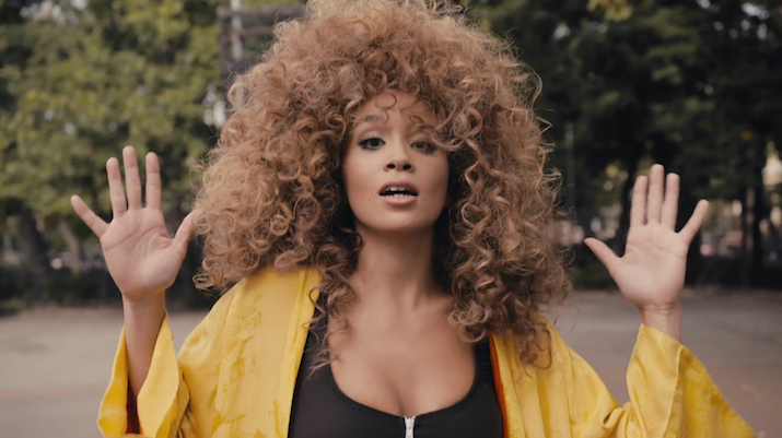 Jillian Hervey, frontwoman of Lionbabe, is a Eugene Lang College alumna