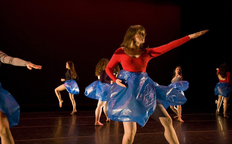 Lang Dance Creates Experiments with Choreography in Fall Production ...